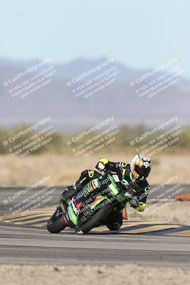 media/Dec-04-2025-Racers Edge (Thu) [[5ebc9f124d]]/3-B Group/2-Session 1 (Turn 4 Entry)/